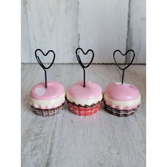 Valentine cupcake photo holder heart set Xmas home decor sweets baking - Picture 1 of 7